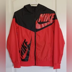 Nike Kids Windrunner Jacket, L, Boys
